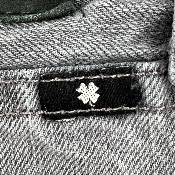 Lucky Brand Perth Gray 1 Authentic Skinny Button Fly Jeans Size 30 x 32 Men's - Picture 9 of 10